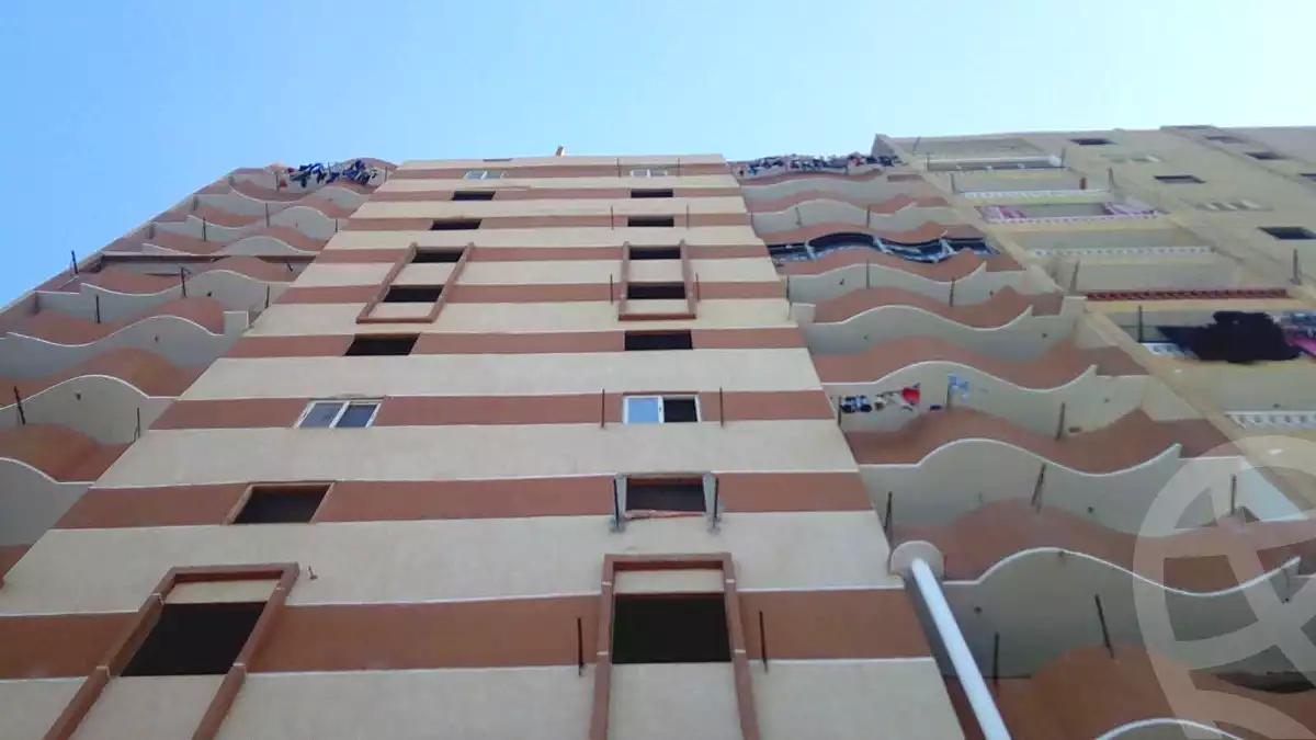 https://aqarmap.com.eg/ar/listing/6935586-for-sale-cairo-el-haram-el-lebeny-soltan-khattab-st