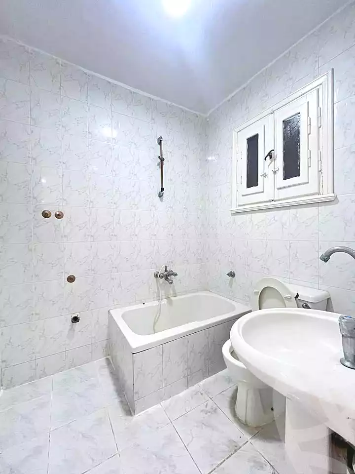 https://aqarmap.com.eg/ar/listing/6935920-for-sale-alexandria-al-agamy-shataa-el-nakheel