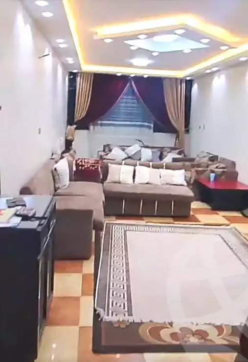 https://aqarmap.com.eg/ar/listing/6936270-for-sale-cairo-faisal-kafr-tohormos-queen-nazli-st