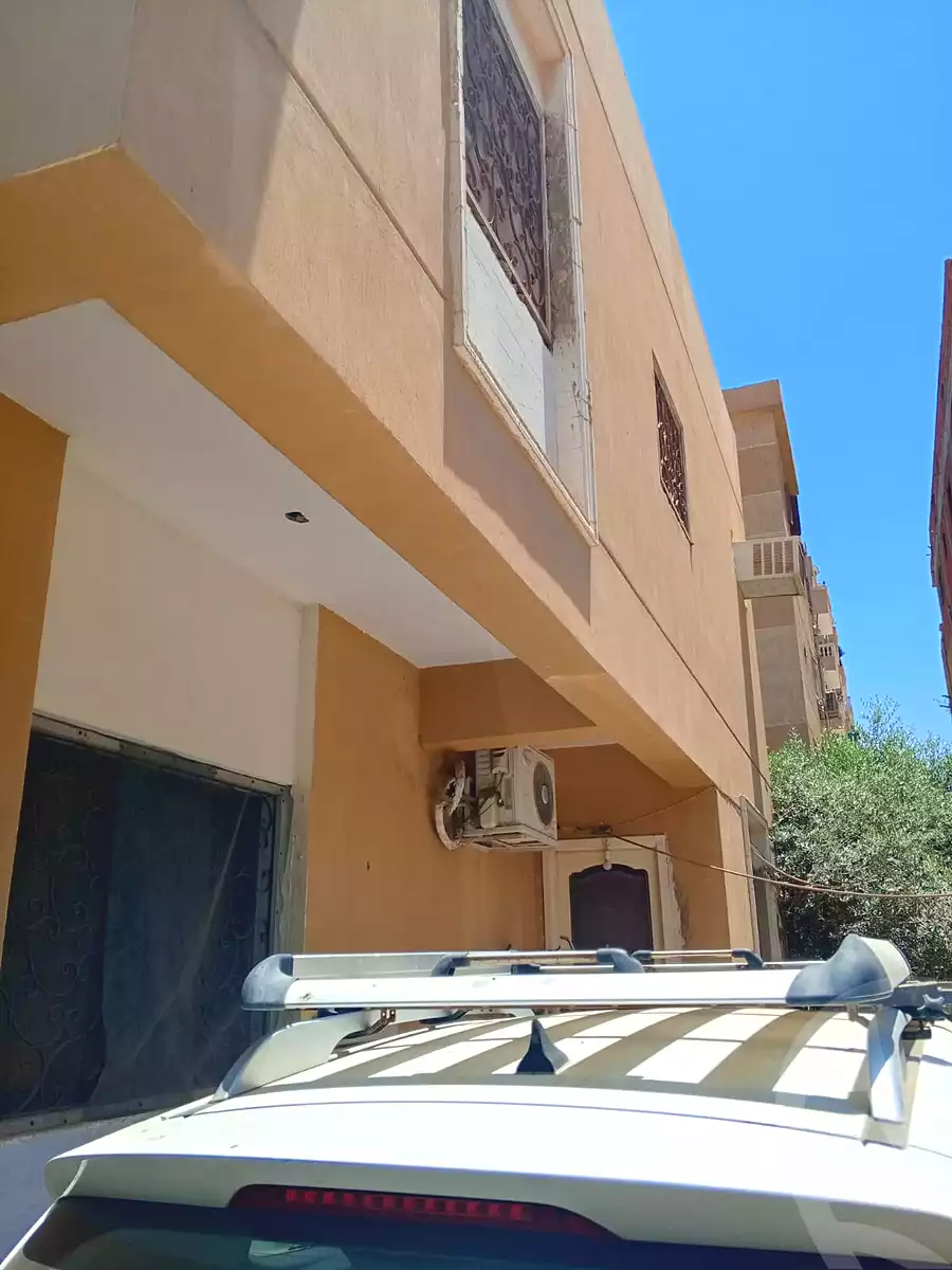 فيلا بـ٦ غرف نوم في مدينة الفردوس، صورة ٥ من ١٠