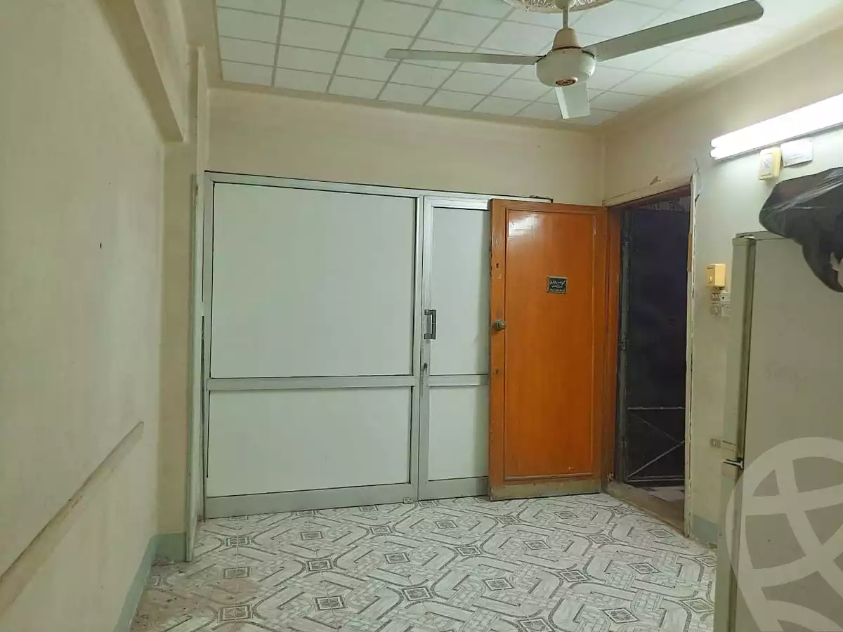 https://aqarmap.com.eg/ar/listing/6936336-for-sale-asyut-asyut-city-el-gomhoreya-st