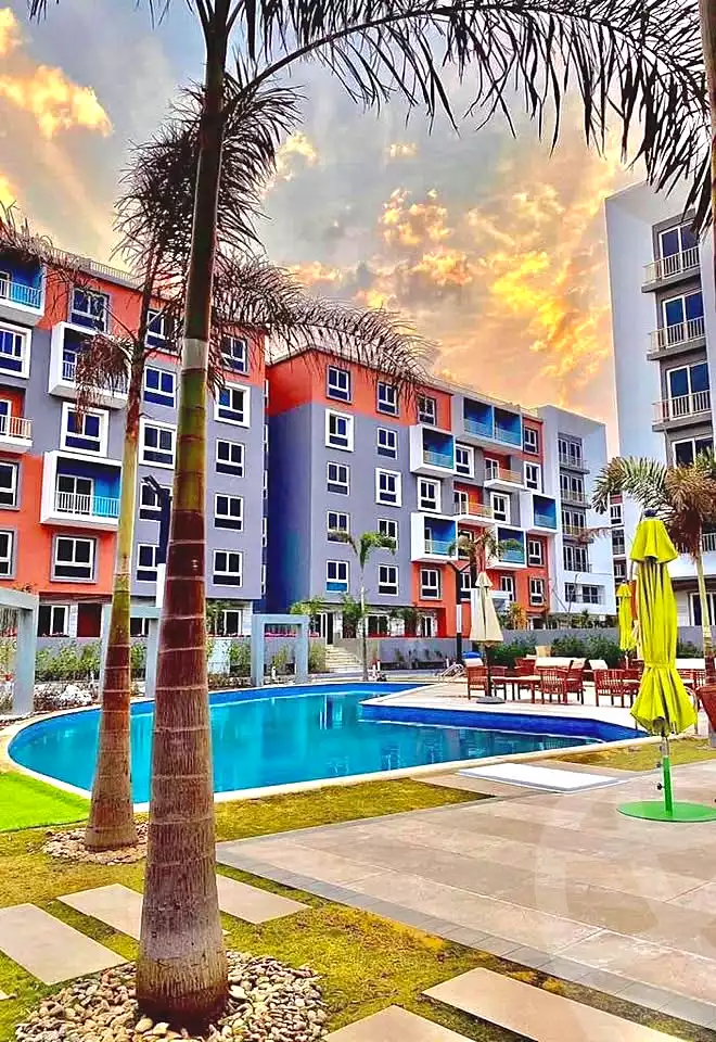 https://aqarmap.com.eg/en/listing/6936695-for-sale-cairo-new-cairo-compounds-mwrd-fq-llttwyr