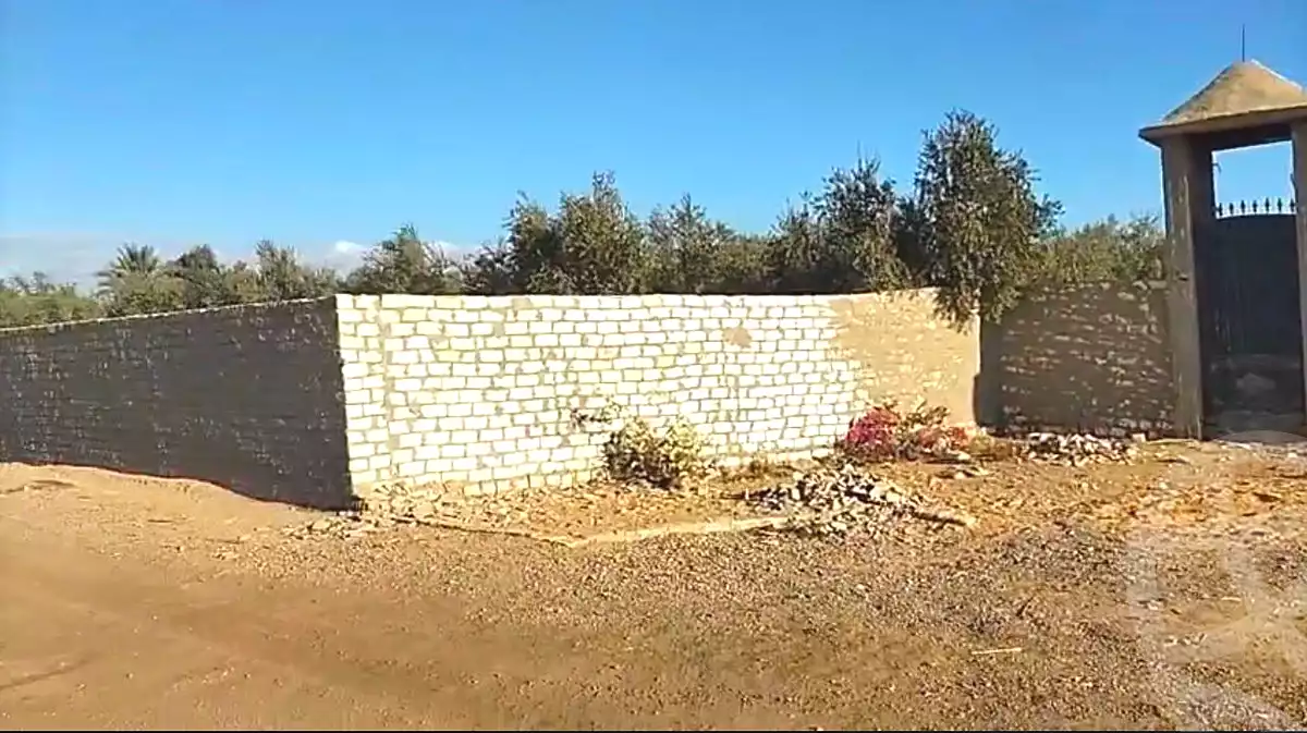 https://aqarmap.com.eg/ar/listing/6936968-for-sale-beheira-wadi-el-natrun-el-hamraa