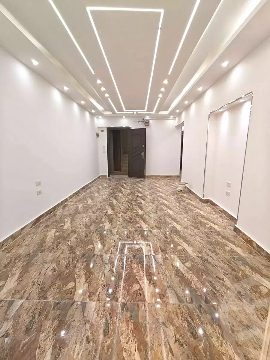 https://aqarmap.com.eg/ar/listing/6937206-for-sale-alexandria-el-asafra-l-sfr-bhry