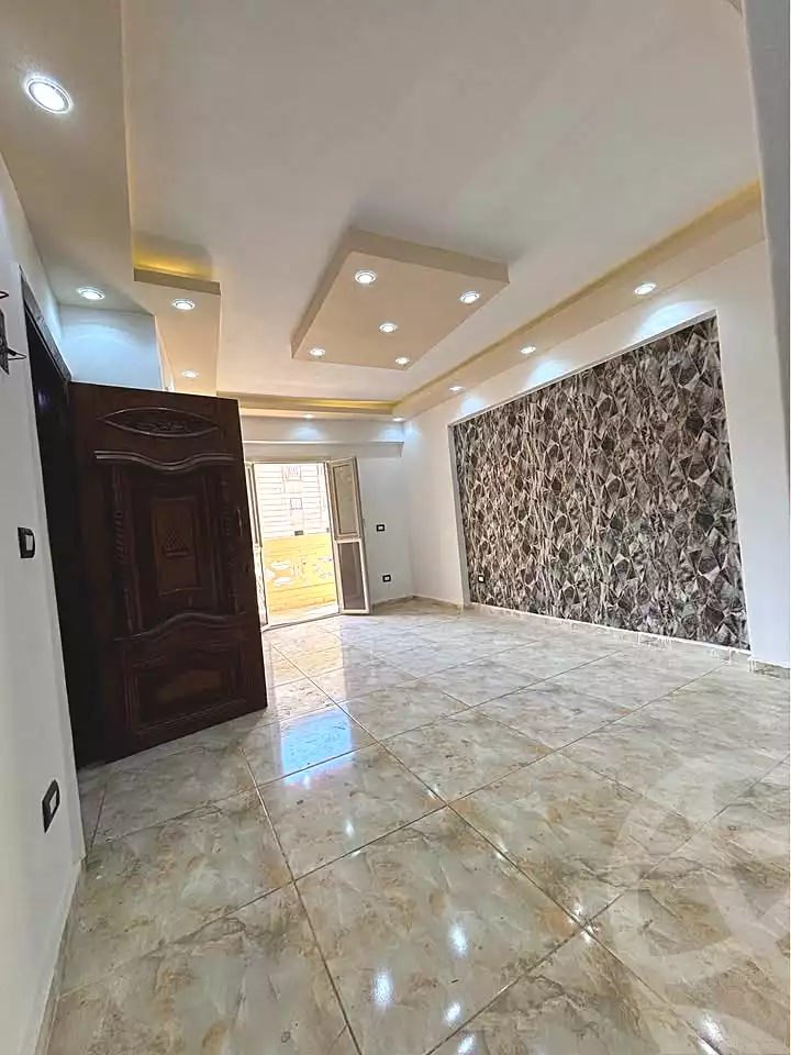 https://aqarmap.com.eg/ar/listing/6937987-for-sale-alexandria-sydy-bshr-sydy-bshr-bhry-shr-mhmwd-l-yswy