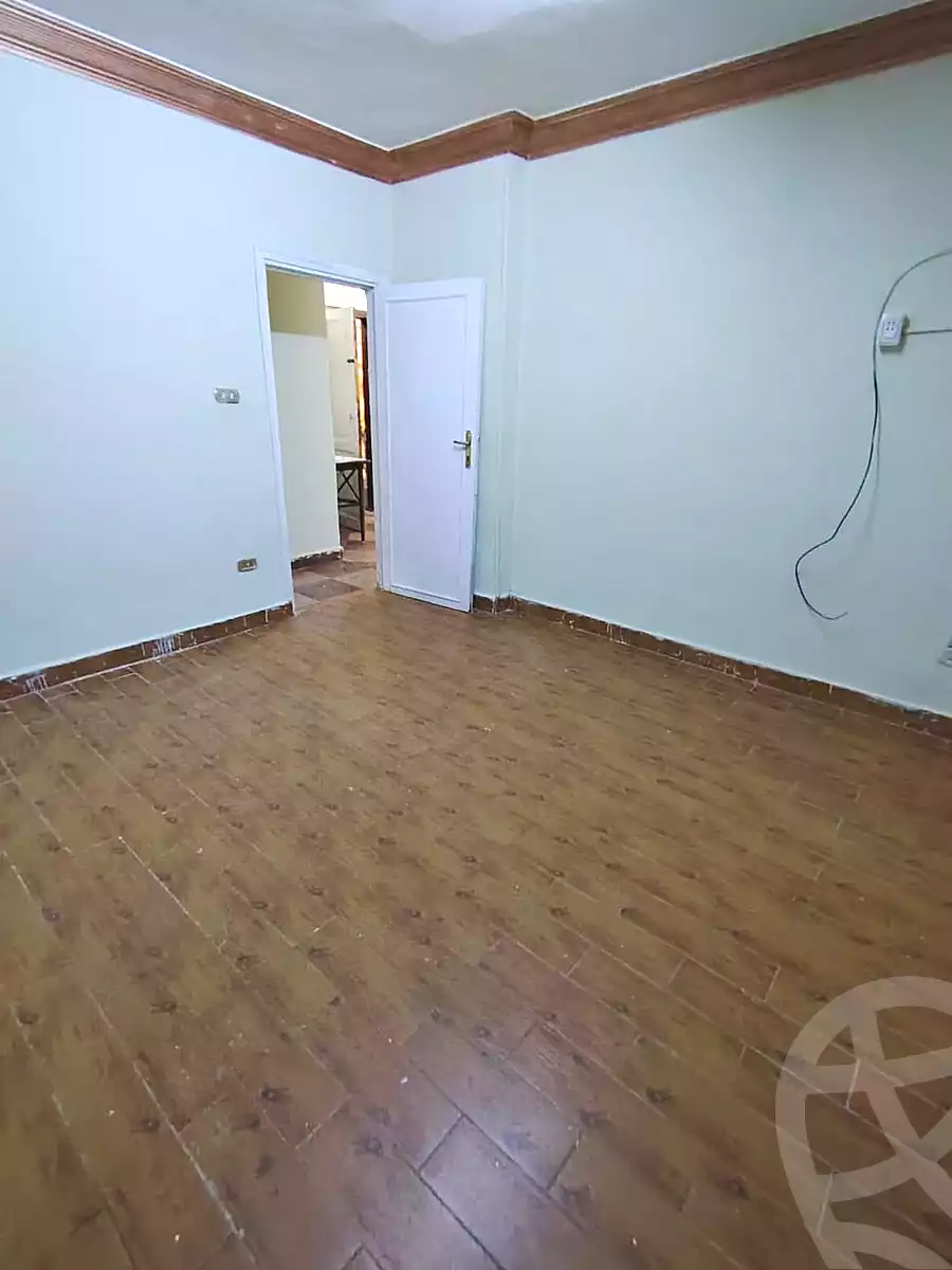 https://aqarmap.com.eg/en/listing/6939534-for-rent-cairo-el-haram-shareaa-el-haram