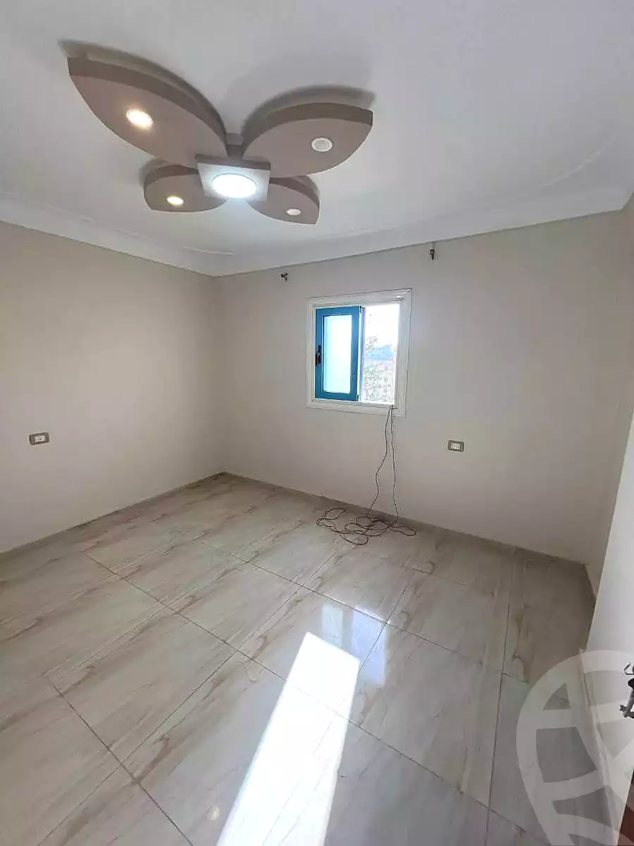https://aqarmap.com.eg/ar/listing/6939683-for-sale-alexandria-al-agamy-lbytsh-bianchiii