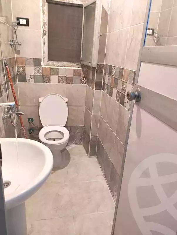 https://aqarmap.com.eg/en/listing/6939822-for-sale-alexandria-el-asafra-ibn-shaltout-st