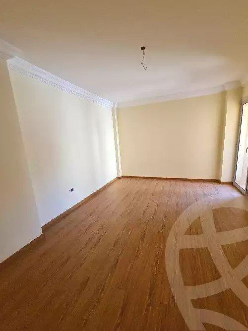 https://aqarmap.com.eg/ar/listing/6916450-for-rent-alexandria-smouha-mostafa-kamel-st