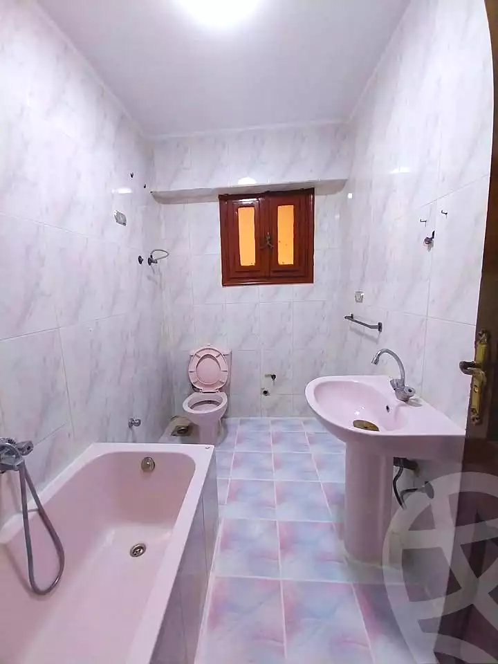 https://aqarmap.com.eg/ar/listing/6940593-for-sale-alexandria-al-agamy-shataa-el-nakheel