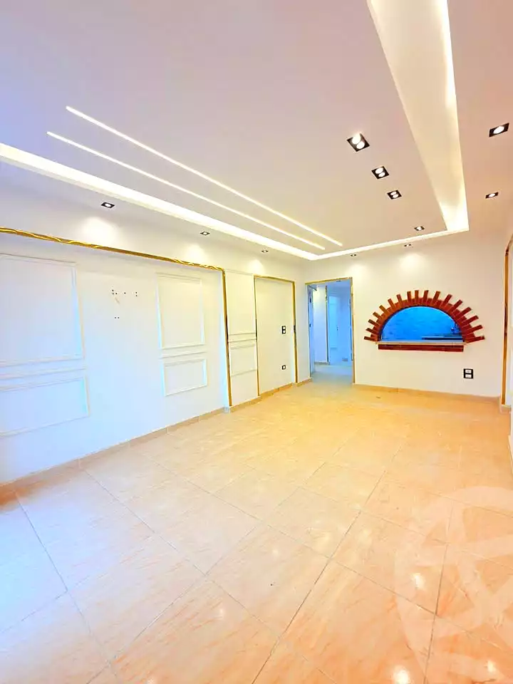 https://aqarmap.com.eg/ar/listing/6941387-for-sale-alexandria-al-agamy-shataa-el-nakheel