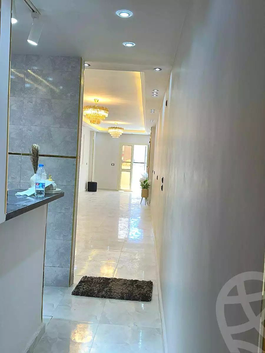 https://aqarmap.com.eg/ar/listing/6941844-for-sale-cairo-ain-shams-ahmed-esmat-st