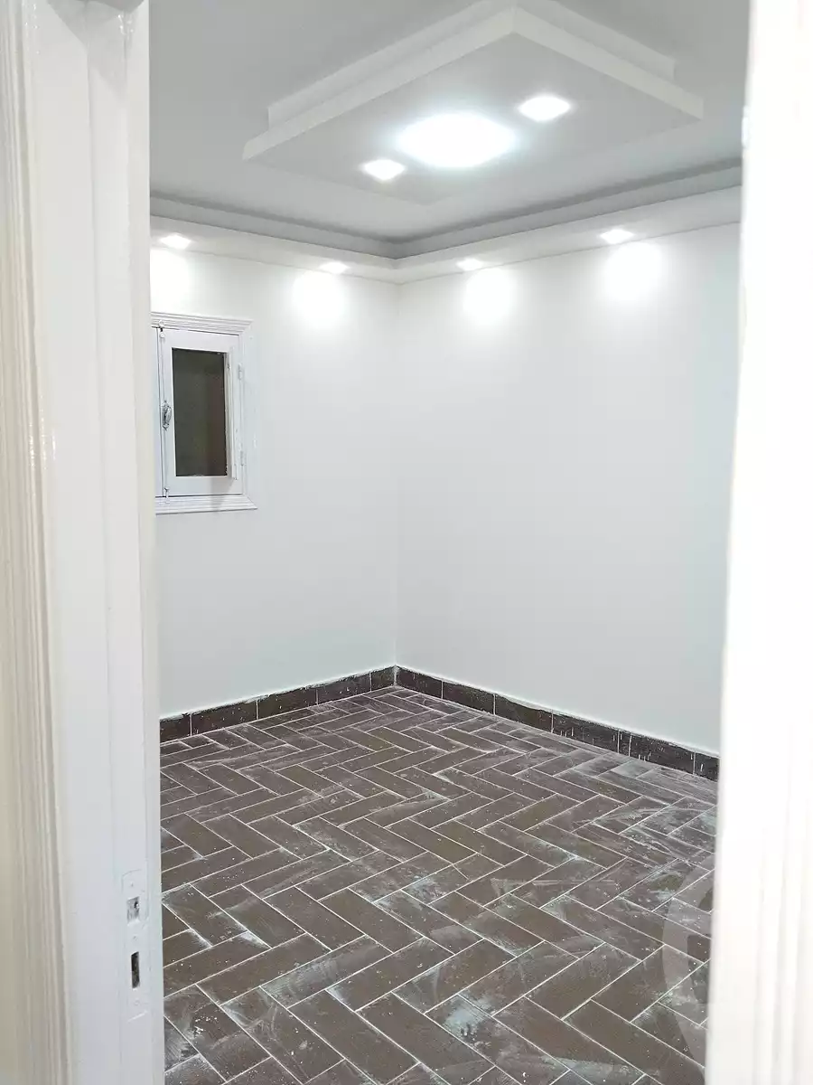 https://aqarmap.com.eg/ar/listing/6942310-for-sale-alexandria-al-agamy-el-hanouvel-al-haded-we-al-soulb-st