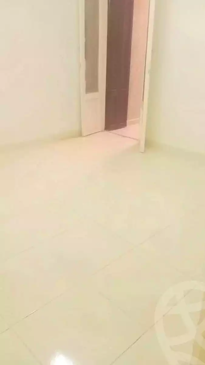 https://aqarmap.com.eg/en/listing/6942421-for-sale-alexandria-al-agamy-el-hanouvel