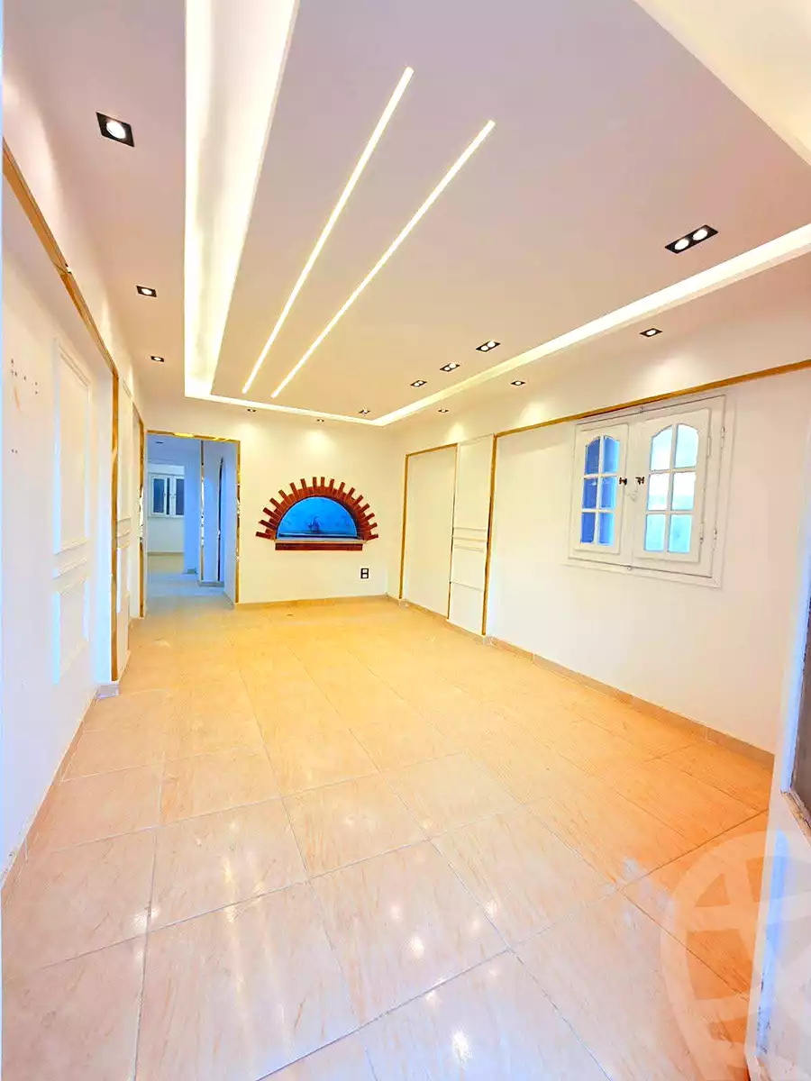 https://aqarmap.com.eg/ar/listing/6942884-for-sale-alexandria-al-agamy-shataa-el-nakheel