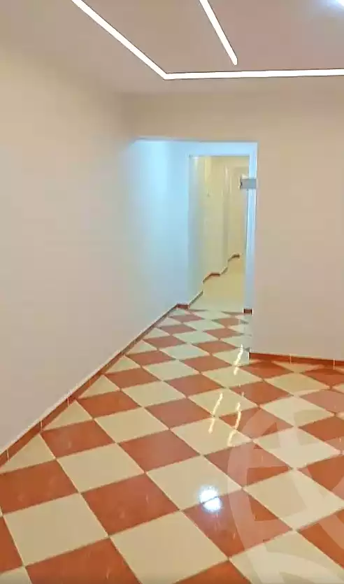 https://aqarmap.com.eg/ar/listing/6943046-for-sale-alexandria-sydy-bshr-sydy-bshr-bhry-street-16
