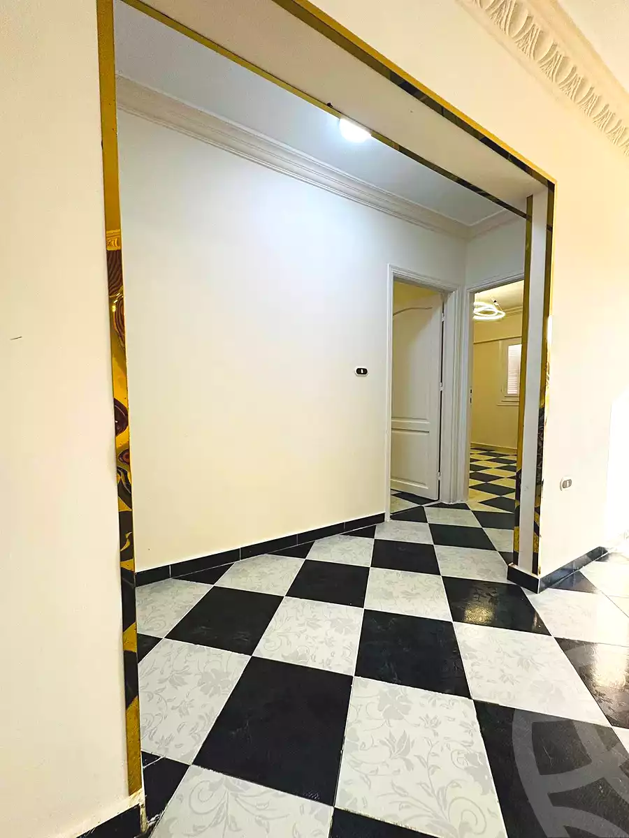 https://aqarmap.com.eg/ar/listing/6943180-for-sale-alexandria-al-agamy-shataa-el-nakheel