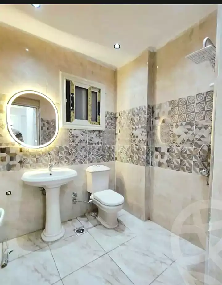 https://aqarmap.com.eg/ar/listing/6942928-for-sale-alexandria-al-agamy-lbytsh-shahr-al-assal-st