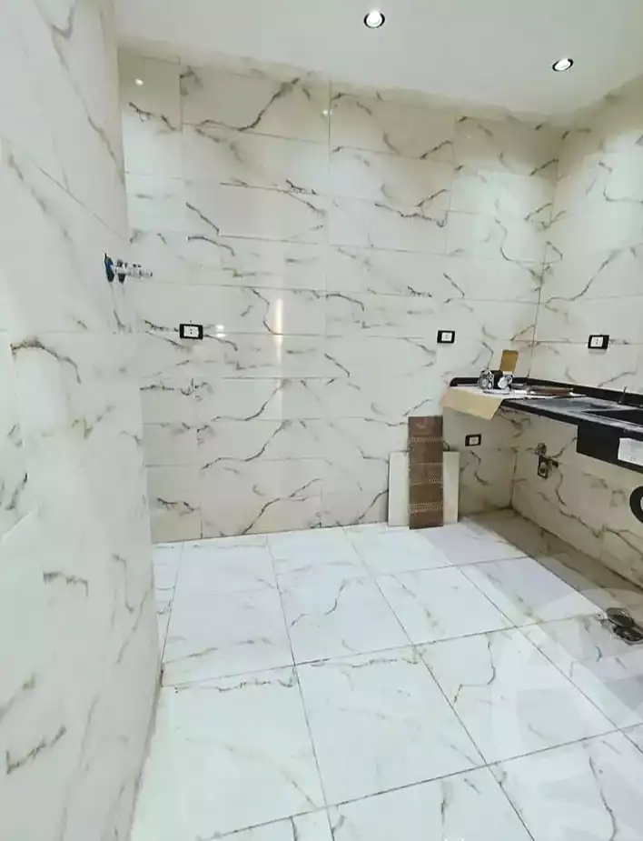 https://aqarmap.com.eg/ar/listing/6942928-for-sale-alexandria-al-agamy-lbytsh-shahr-al-assal-st