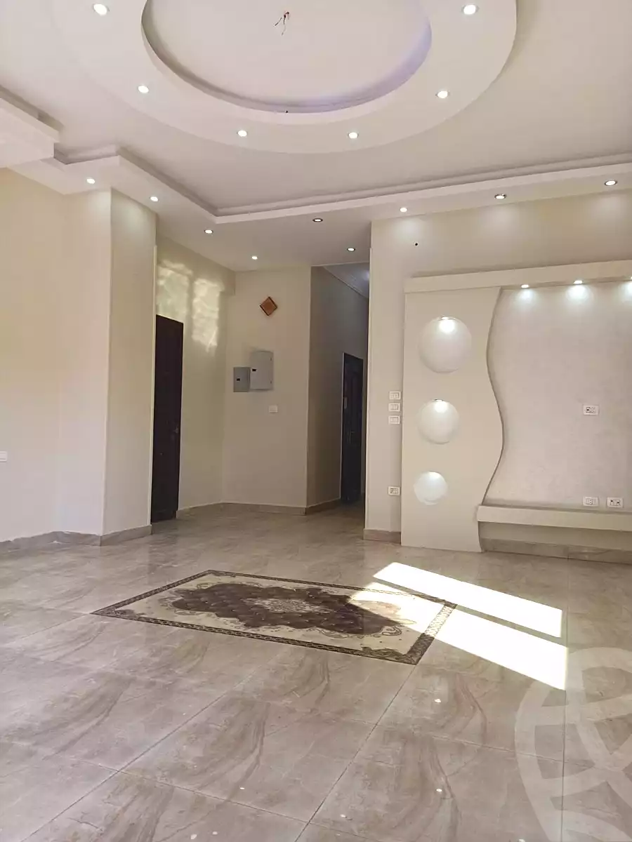 https://aqarmap.com.eg/ar/listing/6943293-for-sale-cairo-new-cairo-el-yassamin-el-yasmeen-7-el-shaikh-hassan-mamoun-st