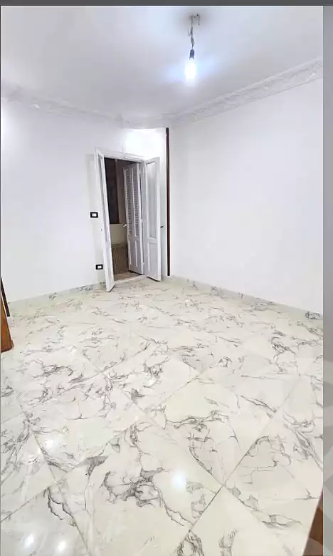 https://aqarmap.com.eg/en/listing/6943432-for-sale-alexandria-el-mandara-shr-jml-bd-lnsr