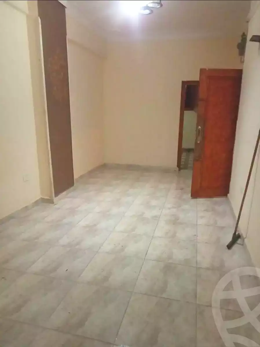 https://aqarmap.com.eg/ar/listing/6943622-for-rent-alexandria-al-agamy-lbytsh-ibrahim-othman-st