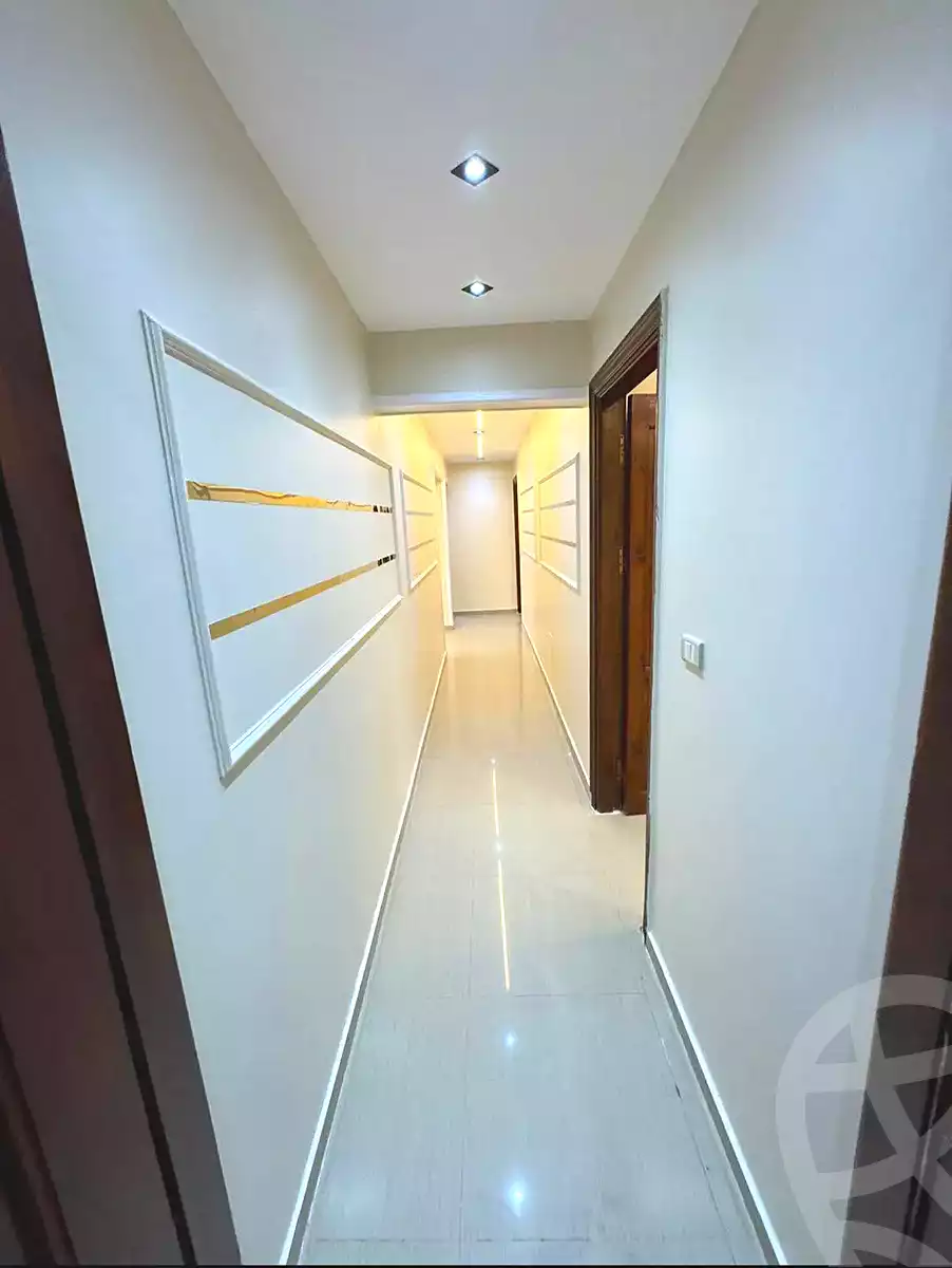 https://aqarmap.com.eg/ar/listing/6944001-for-sale-alexandria-sydy-bshr-sydy-bshr-bhry-shr-mhmwd-l-yswy