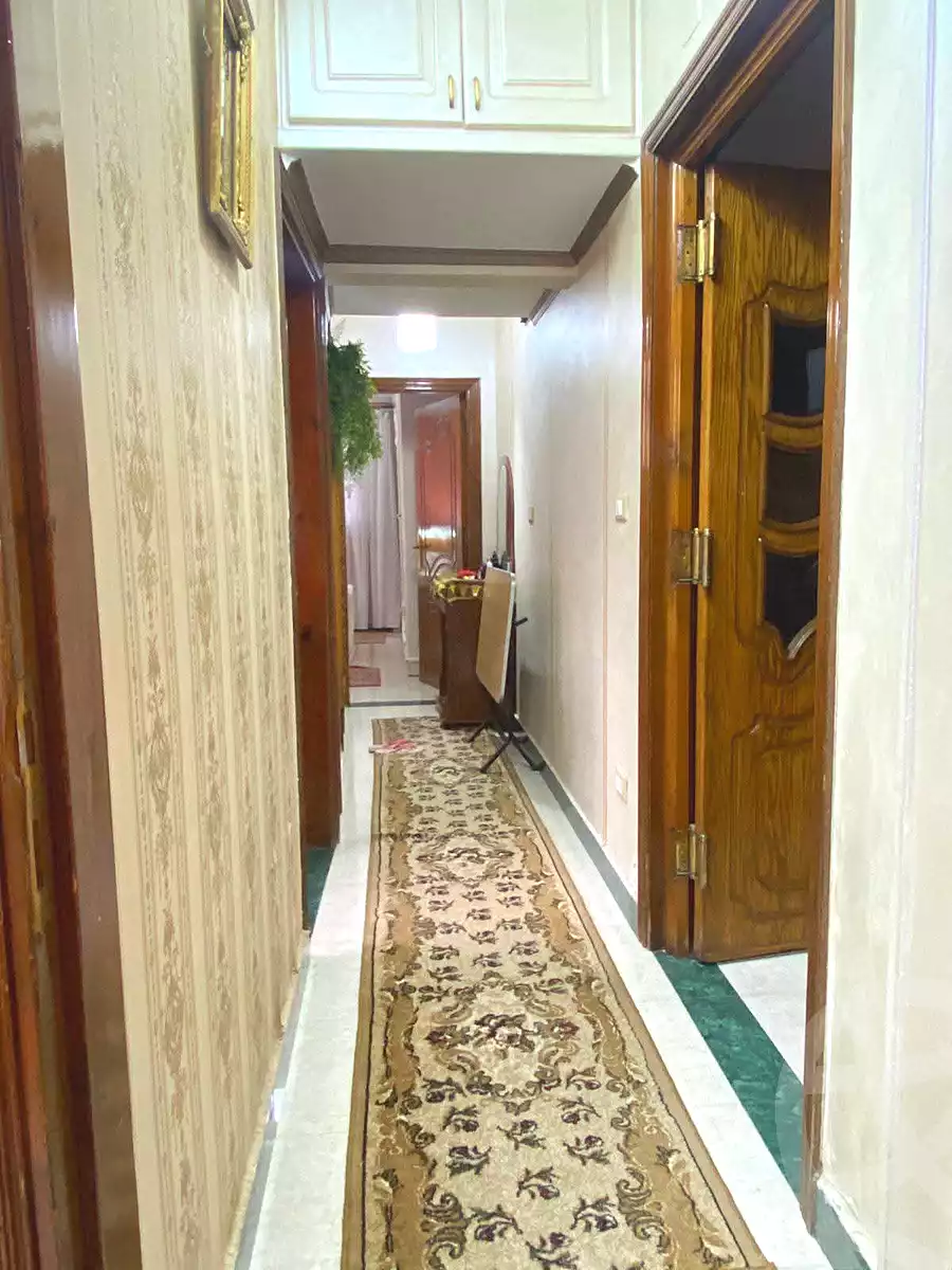 https://aqarmap.com.eg/en/listing/6944104-for-sale-cairo-shoubra-el-khalafwai-sadr-al-din-st