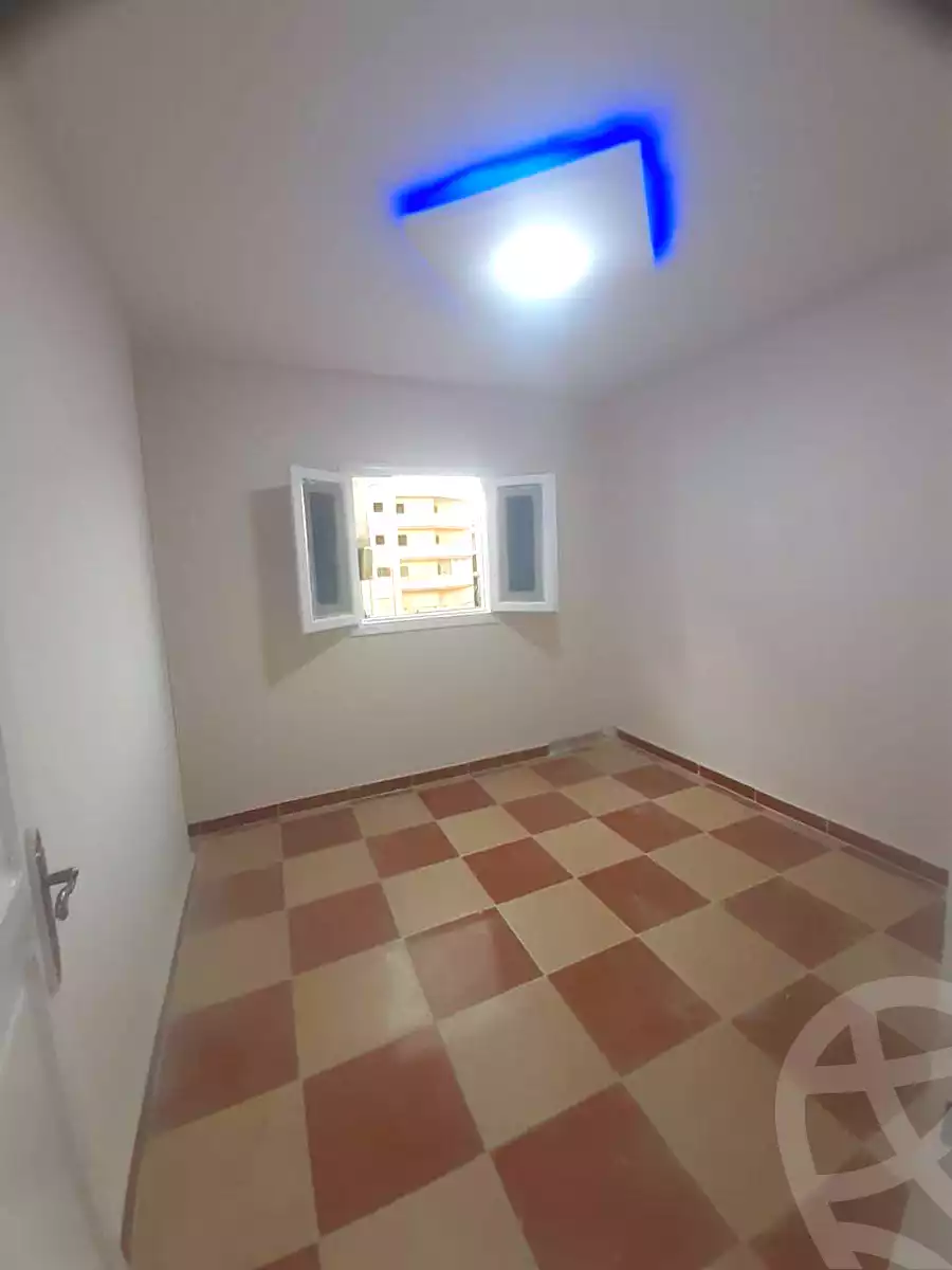 https://aqarmap.com.eg/en/listing/6944112-for-rent-alexandria-al-agamy-el-hanouvel-el-warsha-st