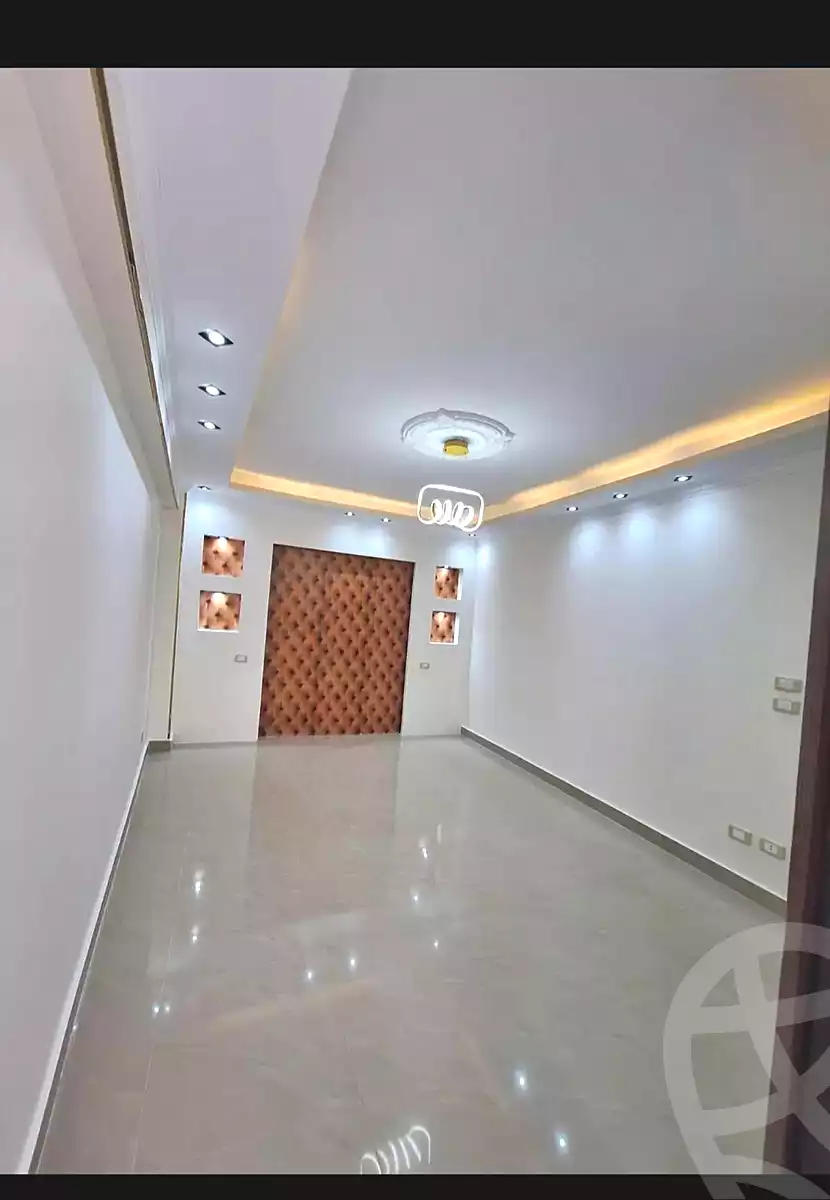https://aqarmap.com.eg/ar/listing/6944111-for-sale-alexandria-sydy-bshr-sydy-bshr-bhry-street-15
