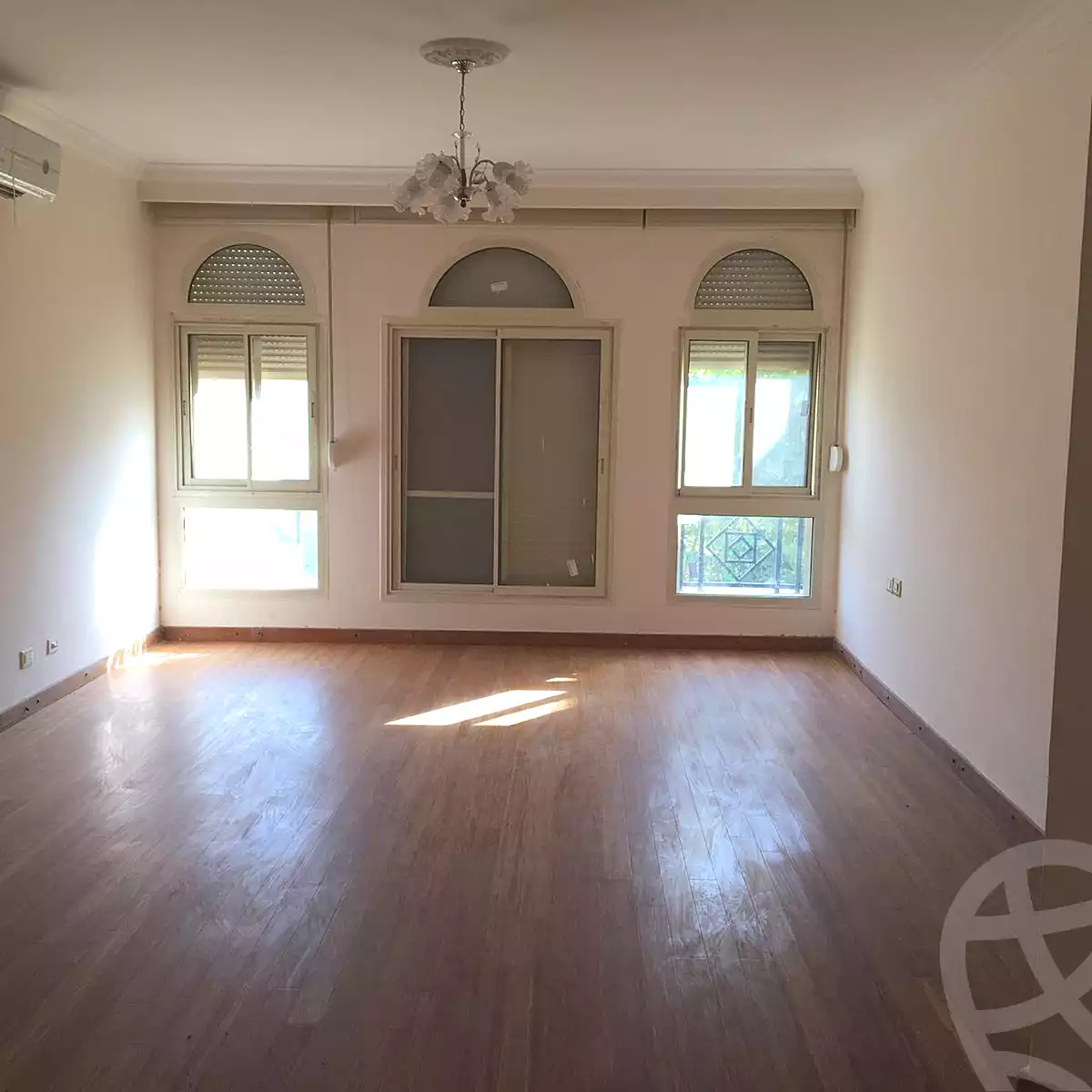 https://aqarmap.com.eg/ar/listing/6561254-for-rent-cairo-new-cairo-compounds-el-deyar-mokhabarat