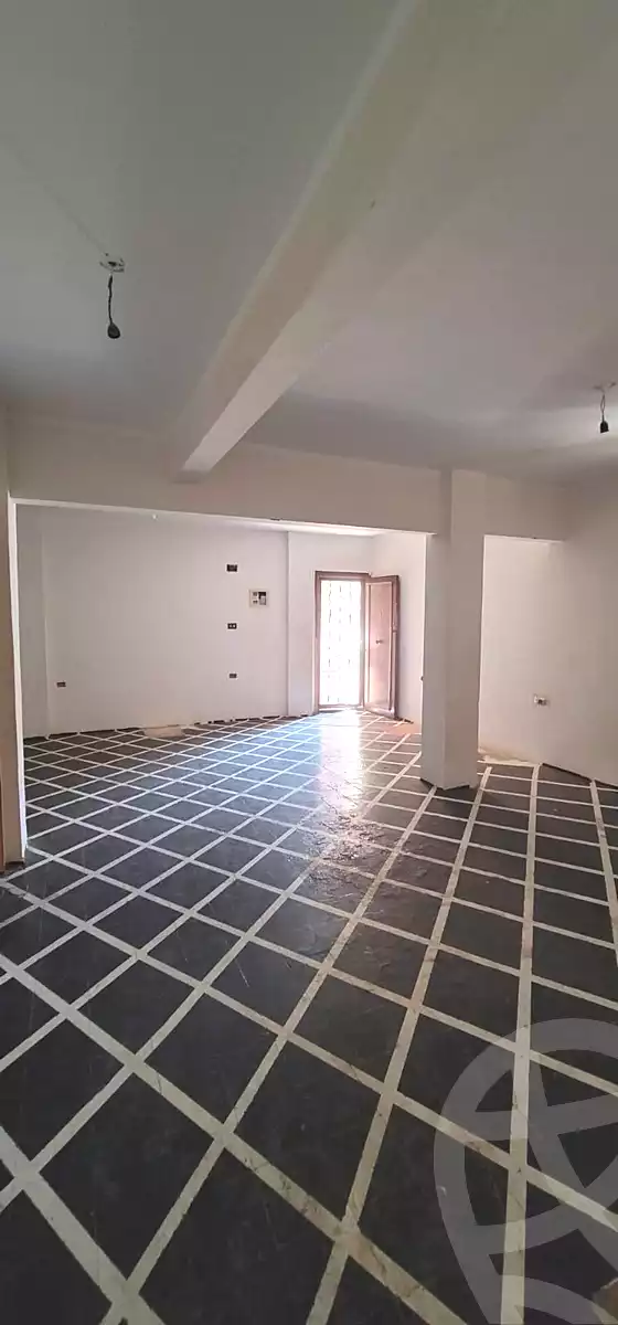 https://aqarmap.com.eg/ar/listing/6944252-for-sale-cairo-el-sheikh-zayed-city-el-hay-el-hady-ashaer-area-1-el-marwa-st