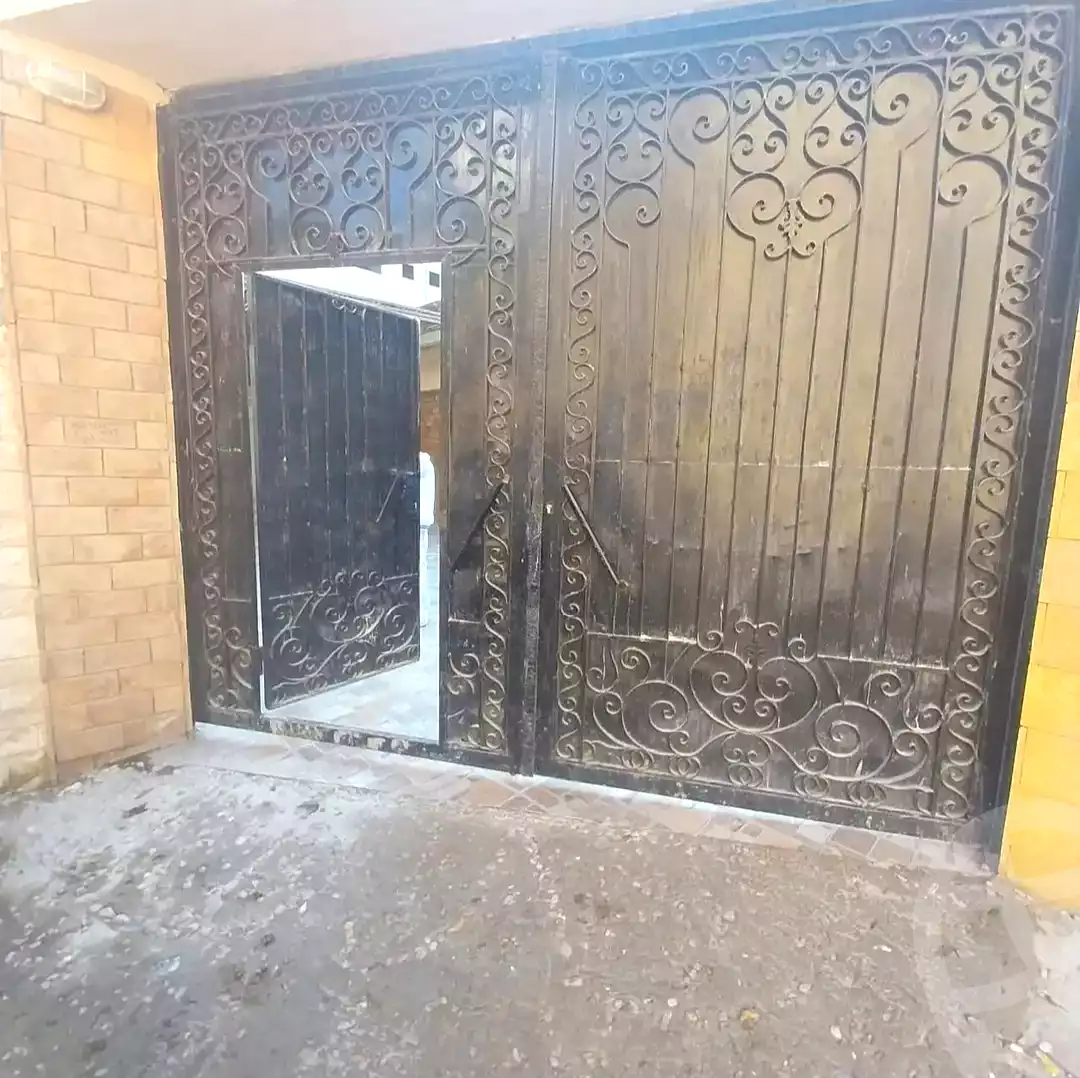 https://aqarmap.com.eg/ar/listing/6944477-for-sale-alexandria-al-agamy-lbytsh-el-hanafeya-st