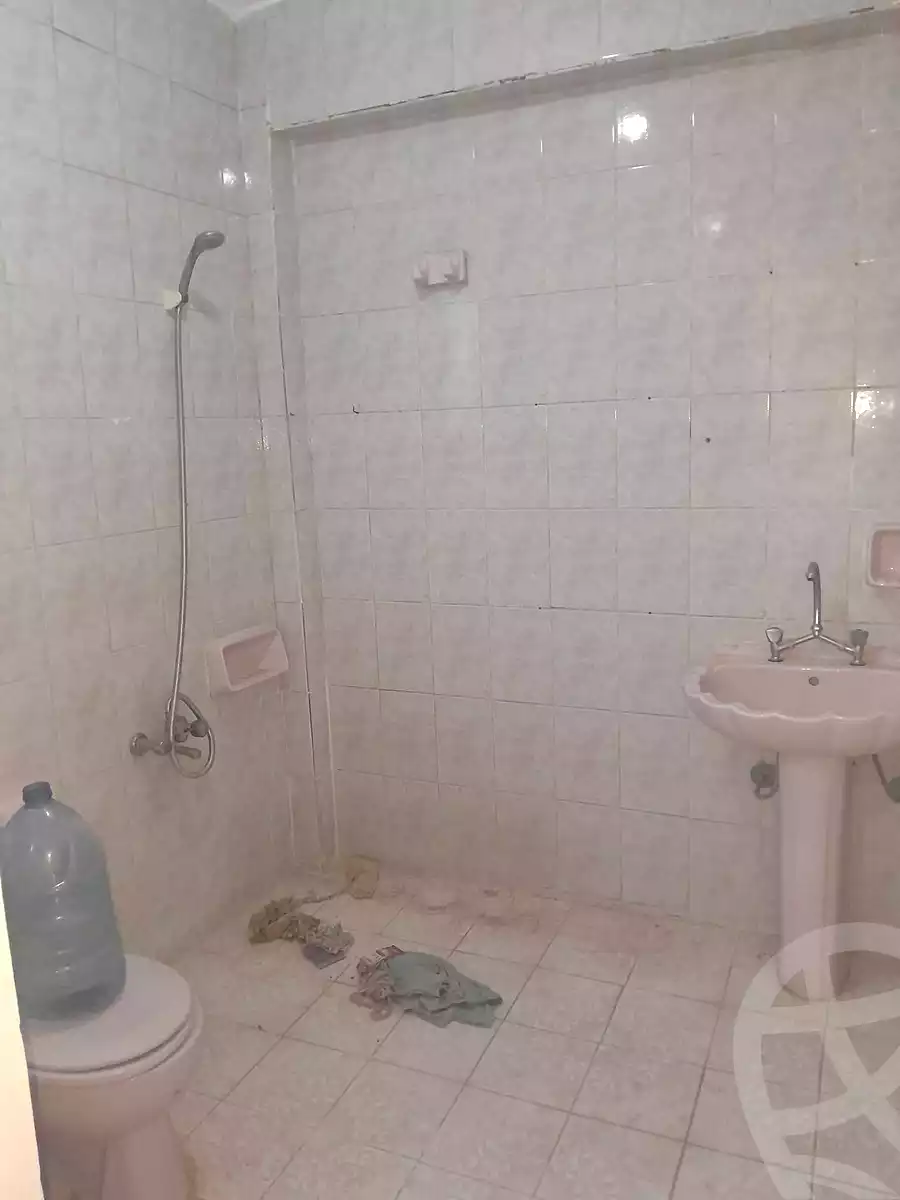 https://aqarmap.com.eg/ar/listing/6944543-for-sale-alexandria-al-agamy-el-hanouvel-el-salam-st