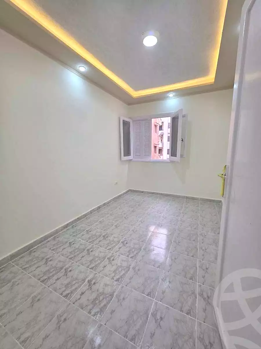 https://aqarmap.com.eg/ar/listing/6944654-for-sale-alexandria-al-agamy-shataa-el-nakheel