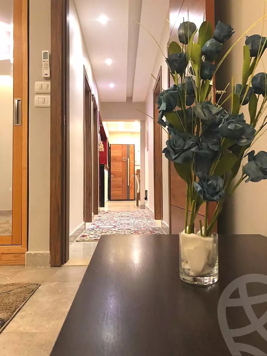 https://aqarmap.com.eg/en/listing/6944651-for-rent-cairo-new-cairo-lrhb-city-phase-2-abou-bakr-el-sedeek-st
