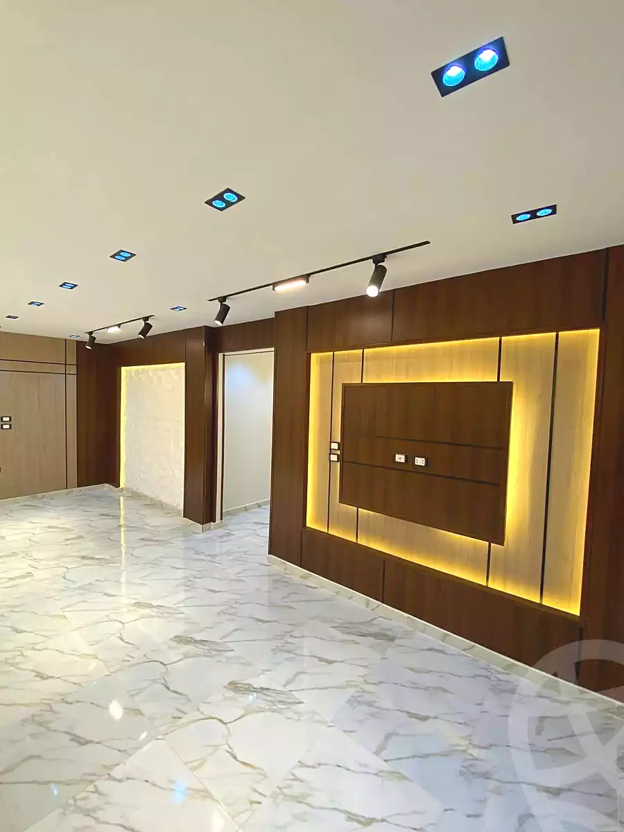 https://aqarmap.com.eg/ar/listing/6944684-for-sale-alexandria-al-agamy-lbytsh-shahr-al-assal-st