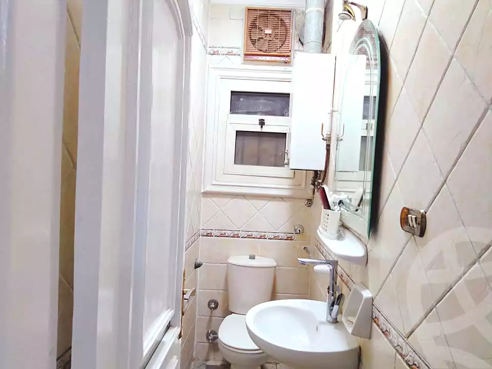 https://aqarmap.com.eg/en/listing/6944762-for-sale-alexandria-moharram-bey-el-maamoun-st