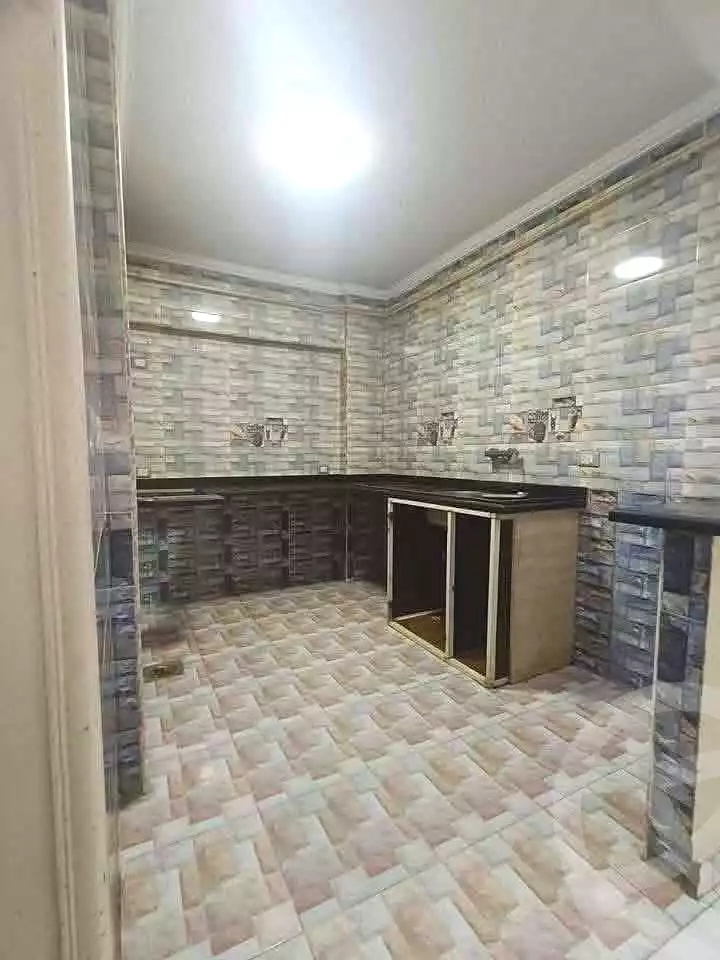 https://aqarmap.com.eg/ar/listing/6944988-for-sale-alexandria-al-agamy-lbytsh-al-kaada-st