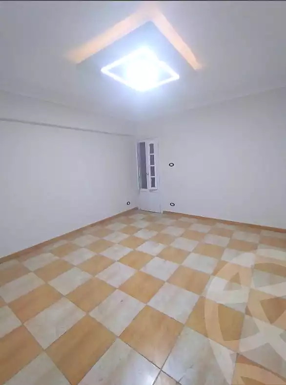 https://aqarmap.com.eg/ar/listing/6945227-for-sale-alexandria-lsywf-el-falki