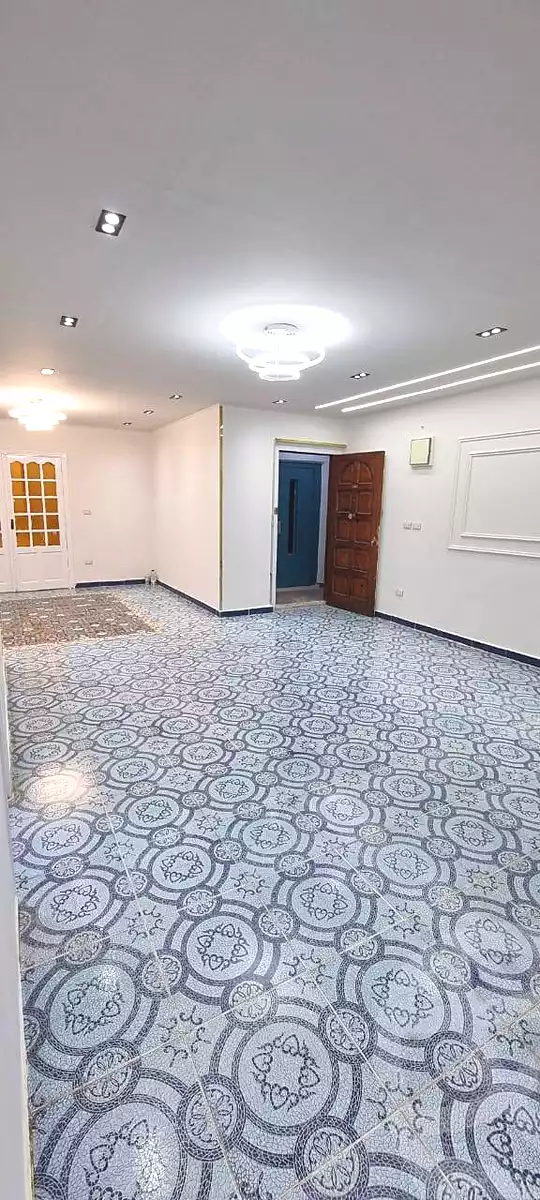 https://aqarmap.com.eg/ar/listing/6945825-for-sale-alexandria-al-agamy-shataa-el-nakheel-street-10