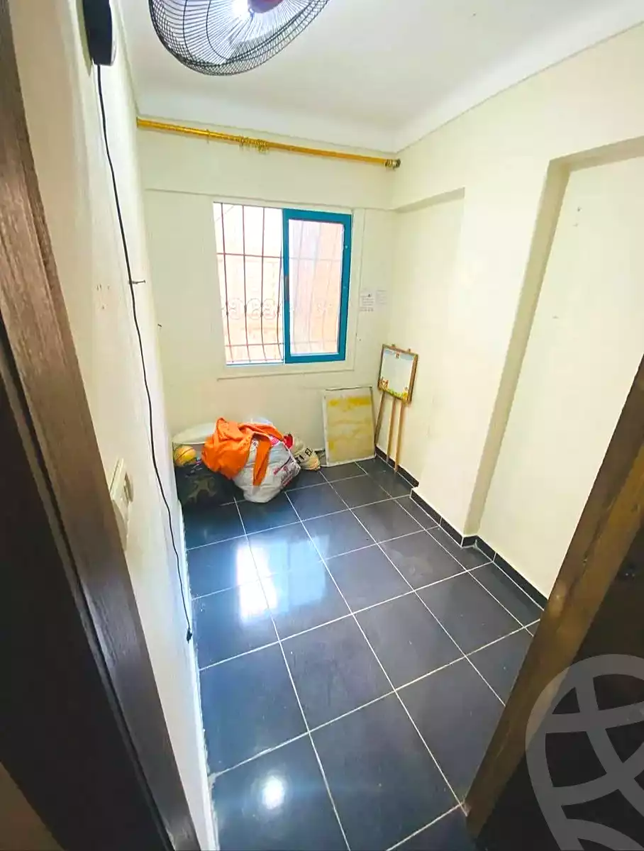 https://aqarmap.com.eg/ar/listing/6945919-for-sale-alexandria-sydy-bshr-sydy-bshr-bhry-shr-mhmwd-l-yswy