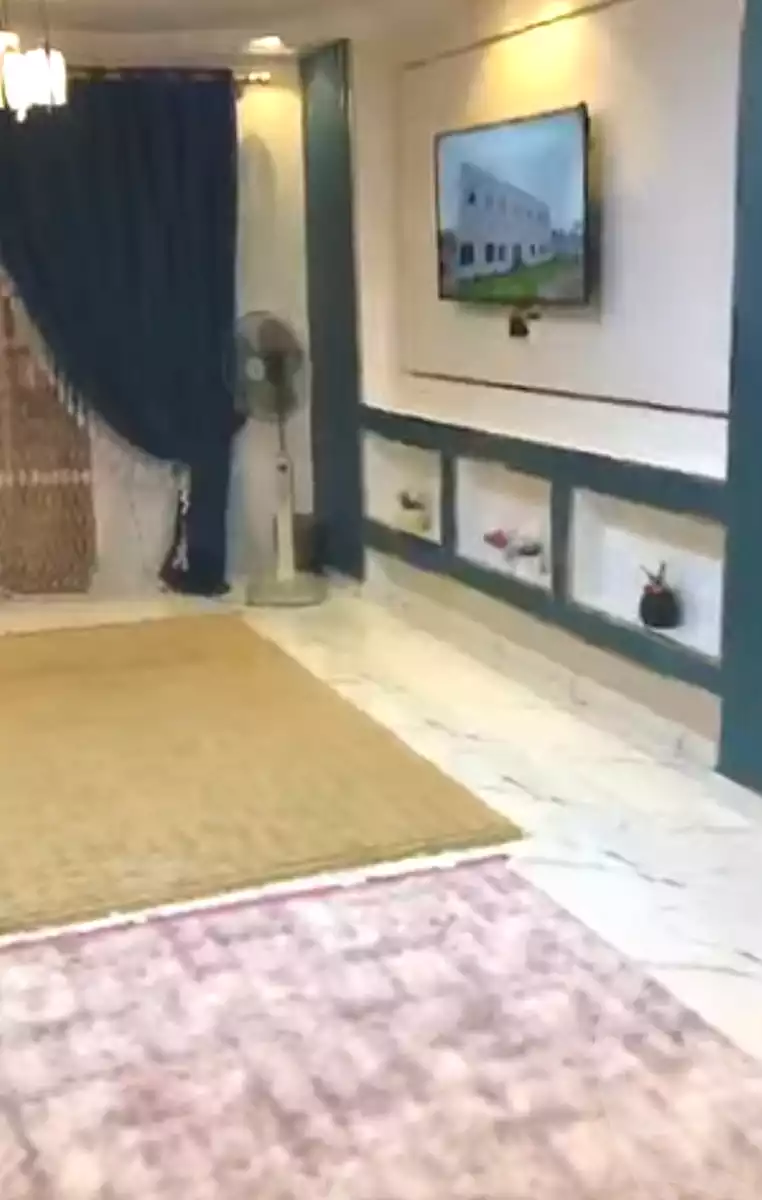 https://aqarmap.com.eg/en/listing/6946245-for-sale-cairo-ain-shams-ahmed-esmat-st