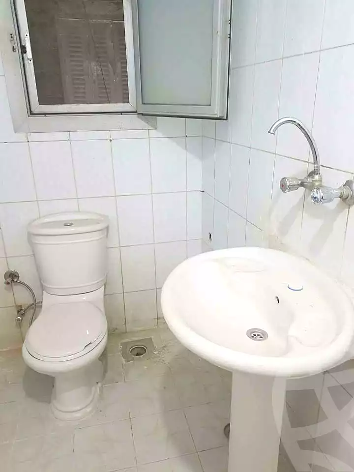 https://aqarmap.com.eg/en/listing/6946462-for-rent-alexandria-fyktwry-welly-spring-st