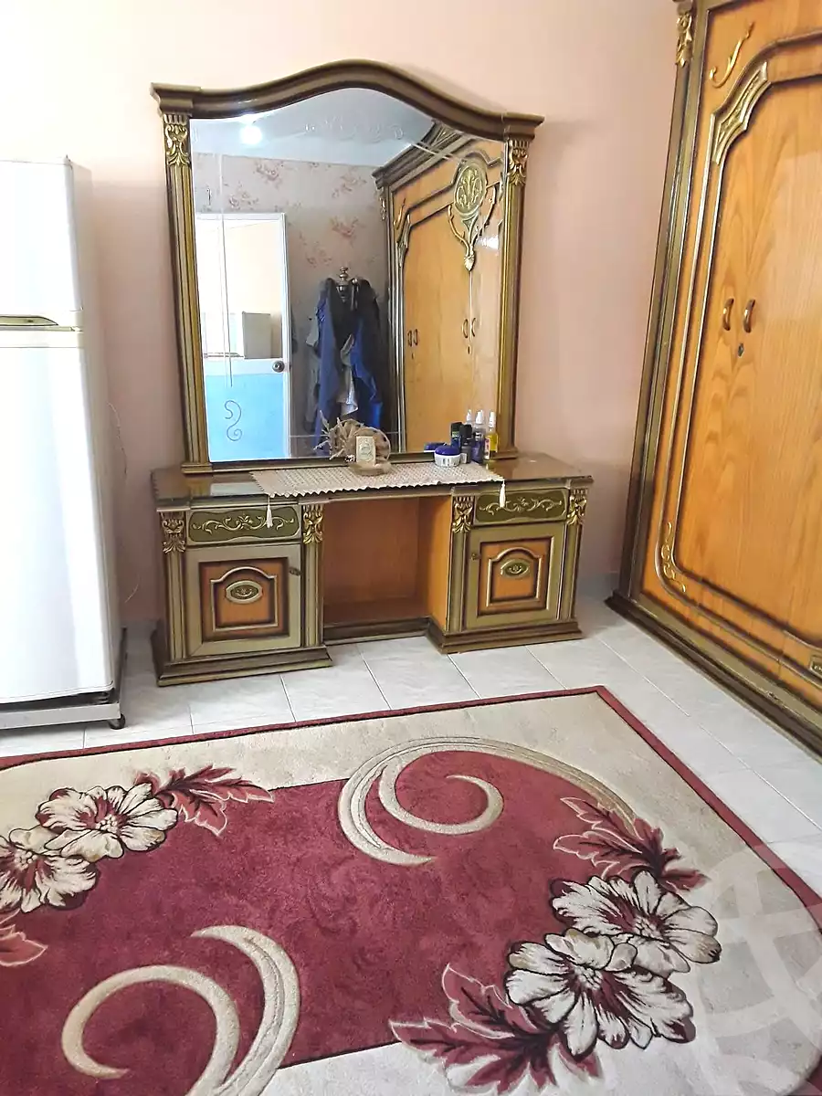 https://aqarmap.com.eg/ar/listing/6946466-for-sale-alexandria-alhadara-new-el-hadra