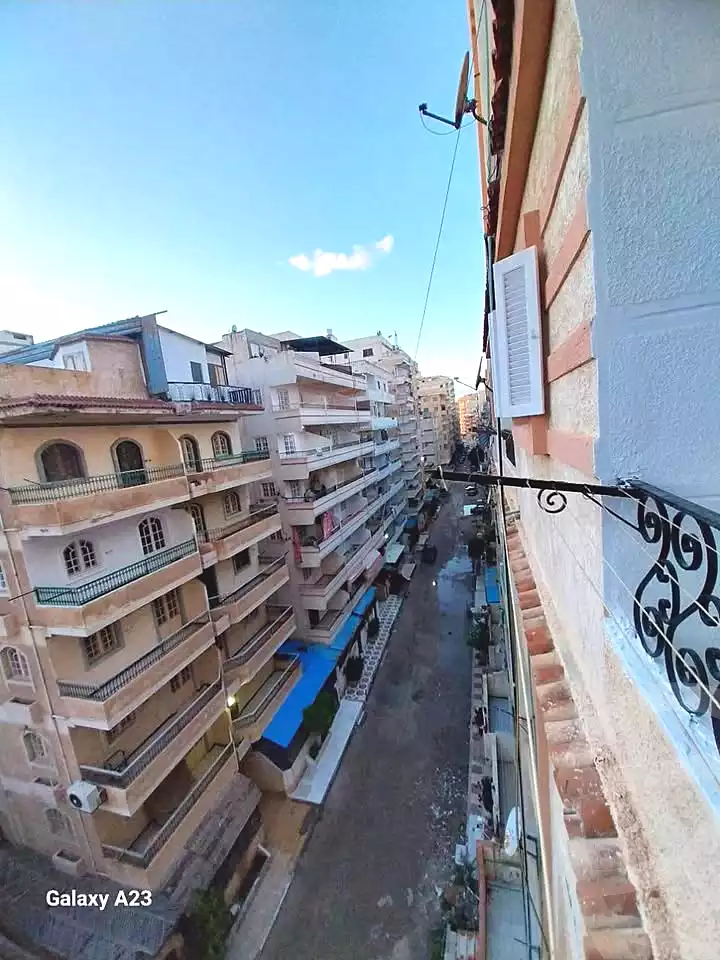 https://aqarmap.com.eg/ar/listing/6946545-for-sale-alexandria-al-agamy-shataa-el-nakheel-street-5