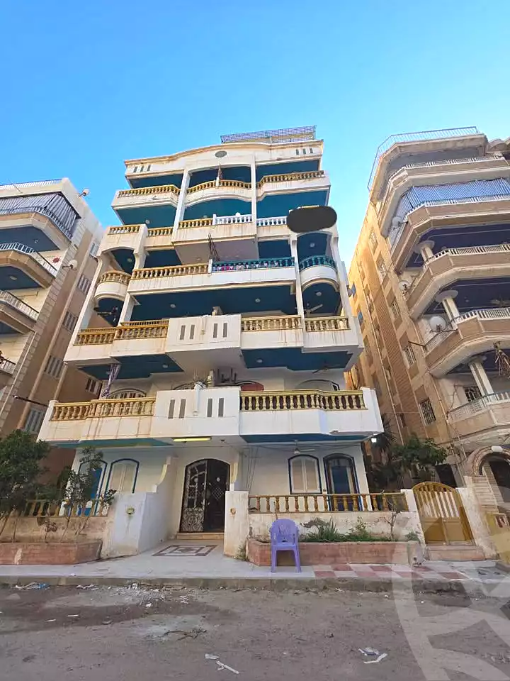 https://aqarmap.com.eg/en/listing/6946621-for-sale-alexandria-al-agamy-shataa-el-nakheel-street-45