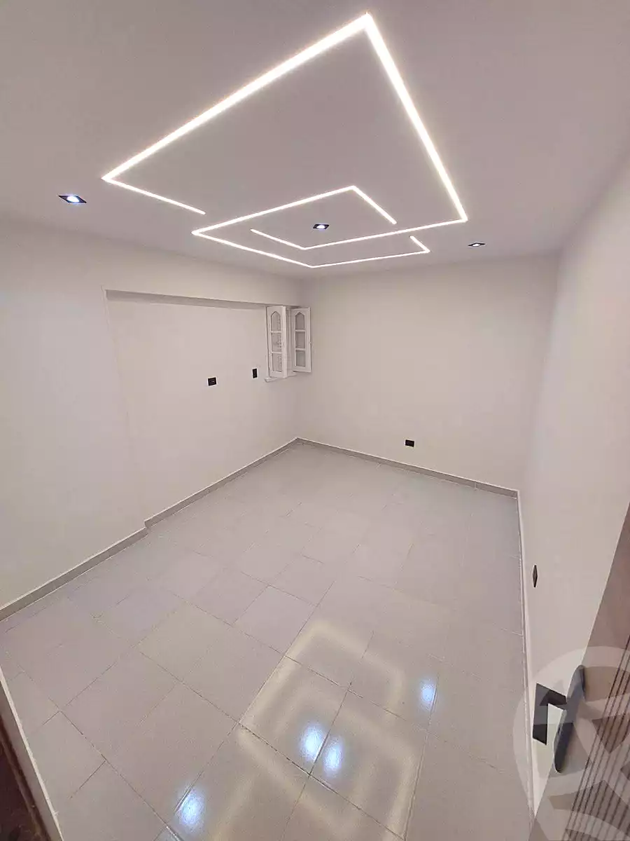 https://aqarmap.com.eg/ar/listing/6946818-for-sale-alexandria-miami-mahmoud-el-isawy-st