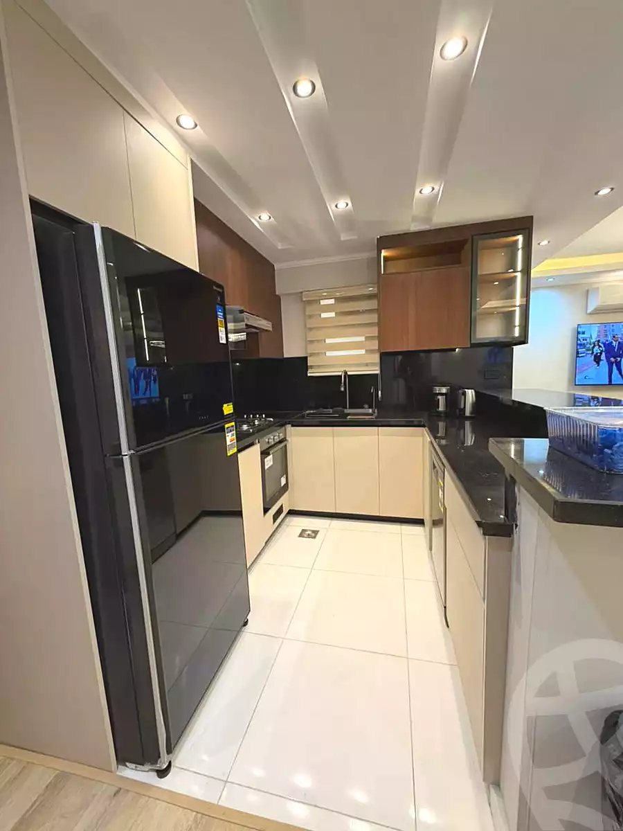 https://aqarmap.com.eg/ar/listing/6946940-for-sale-cairo-new-cairo-compounds-jadie-residence-concrete