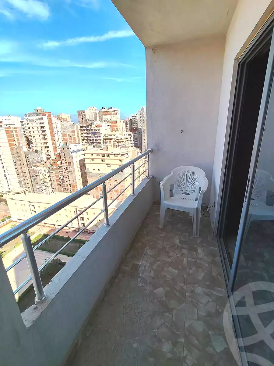 https://aqarmap.com.eg/ar/listing/6947231-for-sale-alexandria-el-asafra-l-sfr-bhry